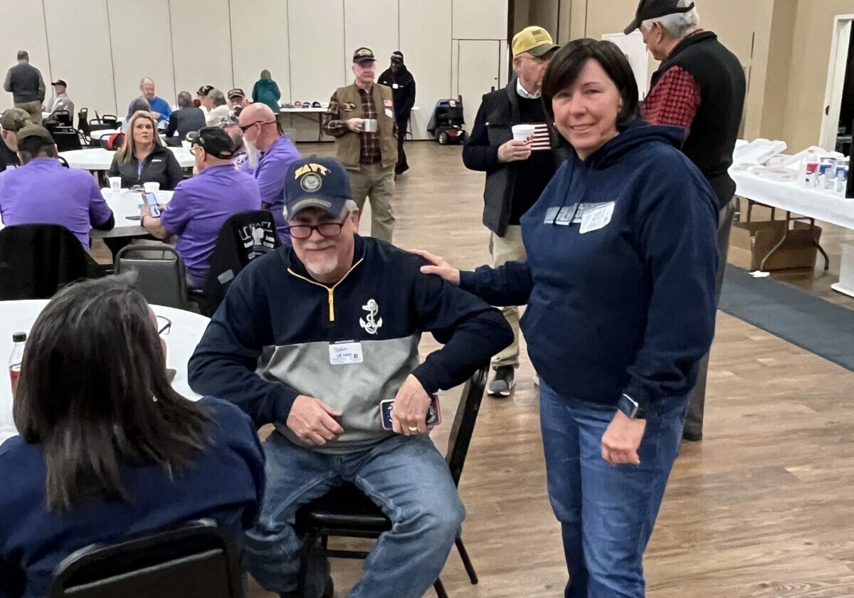 Two veterans at a Gulf War Veteran event